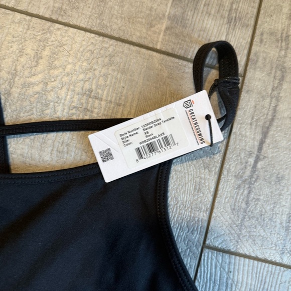 Greatness Wins SLENDER STRAP TANKLETTE - Picture 6 of 9